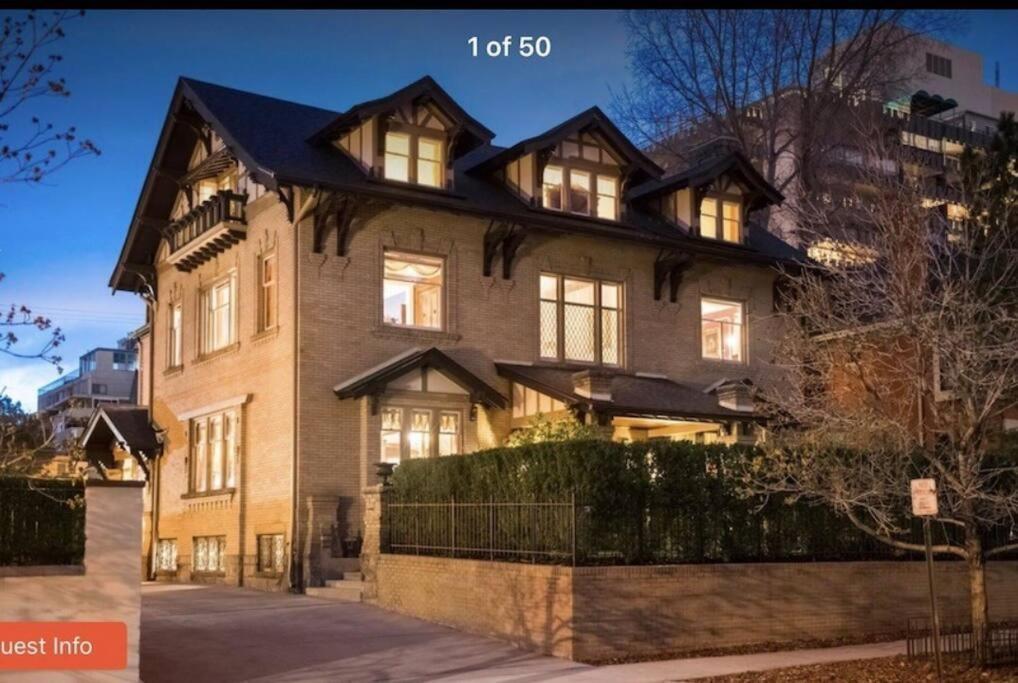 Knight Campbell Carriage House Villa DEN Екстериор снимка